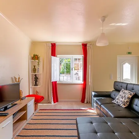 Casa Júlio Henriques * Caldas Da Rainha