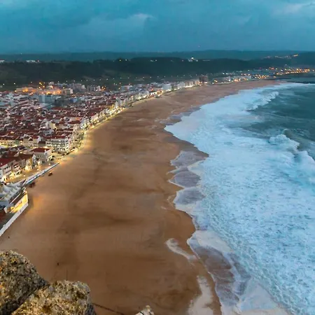 Hébergement de vacances Casa Júlio Henriques *